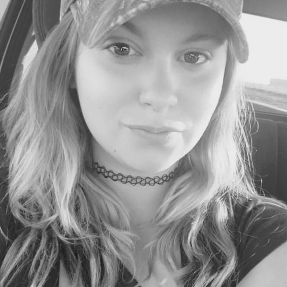 Meet your Posher, Sarasavannah